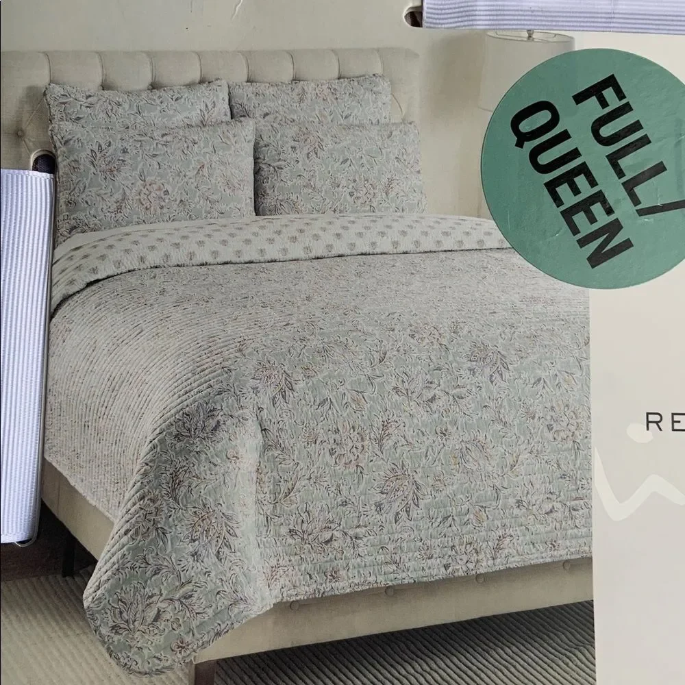 Nicole Miller Green Cream Floral FULL / QUEEN Reversible Quilt Bedding Set New